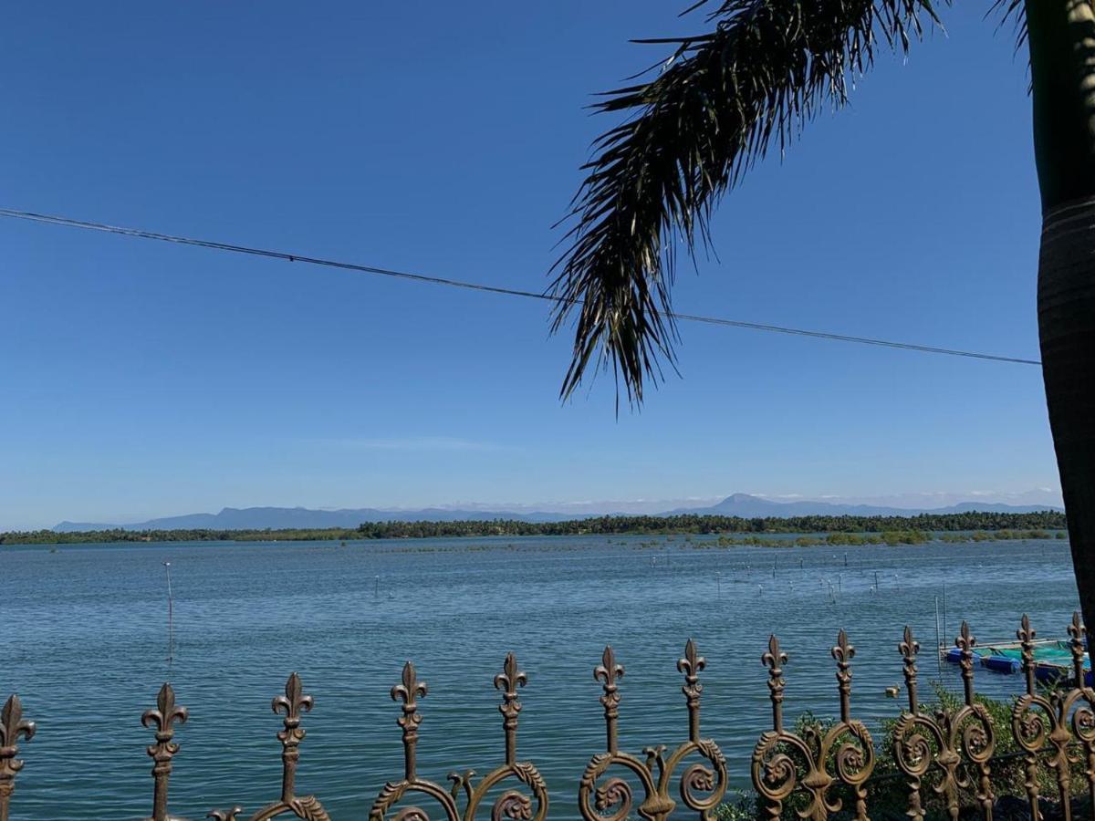 Hotel Blue Waters Kundapur Esterno foto